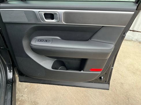 Used 2026 Hyundai Santa Fe SEL FWD image 17