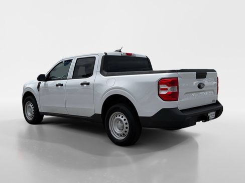 Certified 2025 Ford Maverick XL FWD image 3