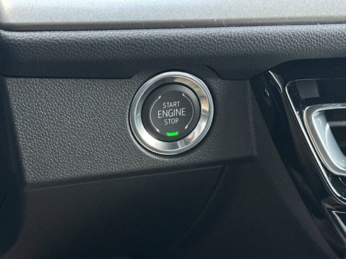 New 2026 Chevrolet Traverse LT w/ Enhanced Driving Package FWD image 24