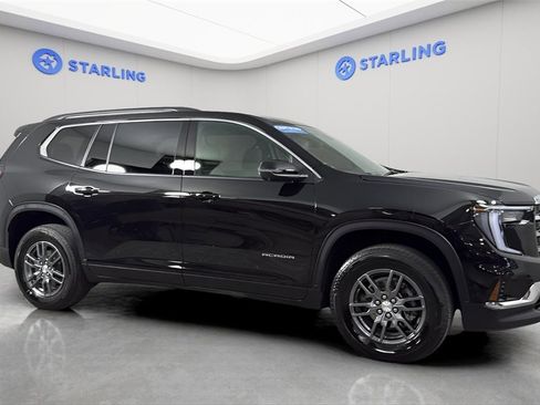 Used 2025 GMC Acadia Elevation image 12