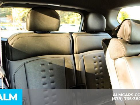 Used 2024 Kia EV9 Wind image 21