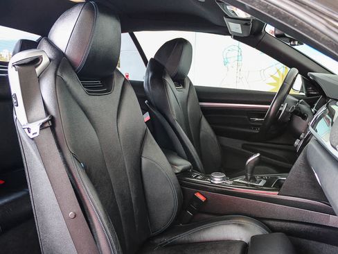 Used 2018 BMW 440i Convertible RWD image 19