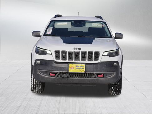 Used 2021 Jeep Cherokee Trailhawk image 2