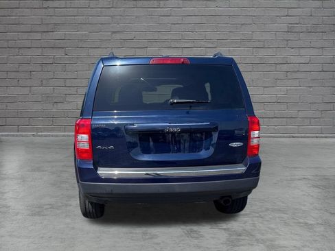 Used 2017 Jeep Patriot High Altitude AWD/4WD image 4