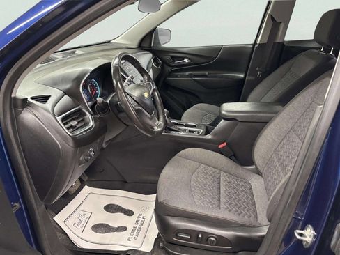 Used 2022 Chevrolet Equinox LT FWD image 16