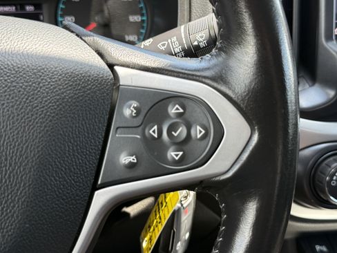 Used 2021 Chevrolet Colorado LT w/ Fleet Safety Package RWD image 25