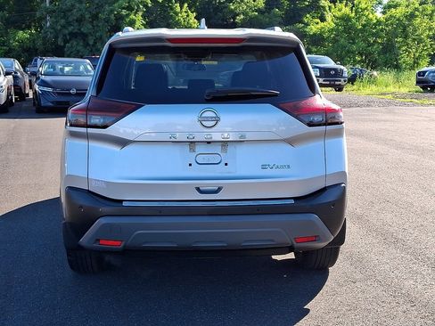 Certified 2023 Nissan Rogue SV w/ SV Premium B Package AWD/4WD image 5