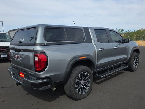 Used 2023 GMC Canyon Denali AWD/4WD image 8