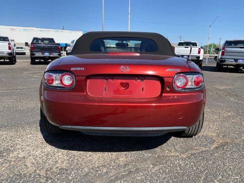 Used 2008 MAZDA MX-5 Miata Sport RWD image 10