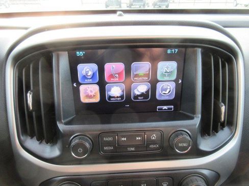 Used 2017 Chevrolet Colorado LT w/ LT Convenience Package image 18