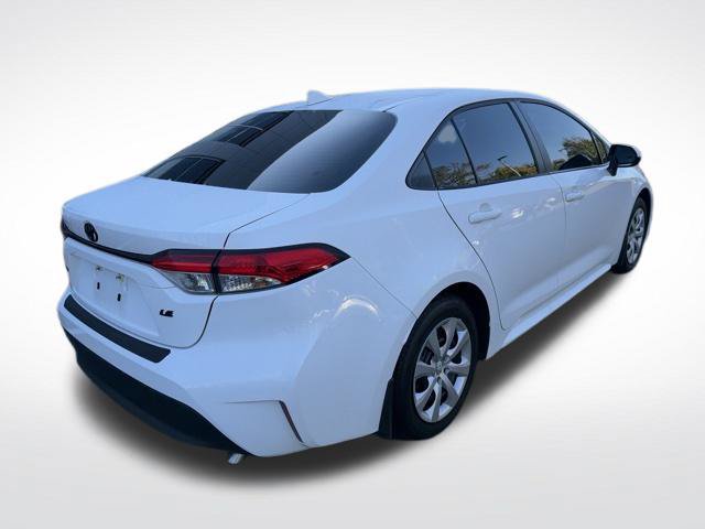 Used 2025 Toyota Corolla LE FWD image 7