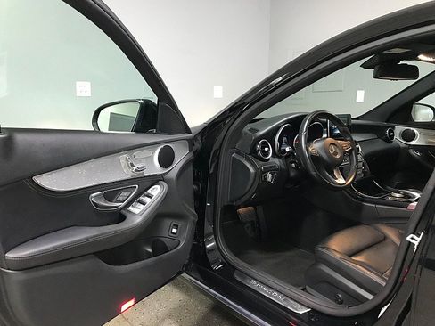 Used 2016 Mercedes-Benz C 300 Sedan image 9