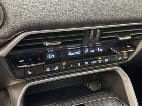 Used 2025 MAZDA CX-90 Plug-In Hybrid w/ Preferred AWD/4WD image 24