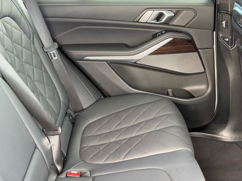 Used 2024 BMW X5 xDrive40i image 13