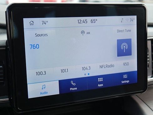 Used 2023 Ford Explorer XLT w/ Equipment Group 202A image 36