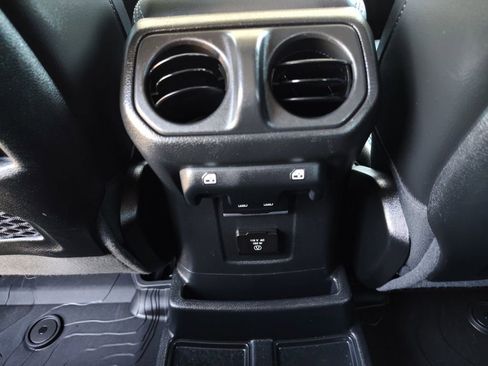 Used 2022 Jeep Wrangler Unlimited Rubicon 4xe w/ Cold Weather Group image 5