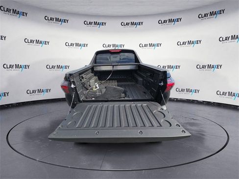 Used 2025 Hyundai Santa Cruz Limited image 17