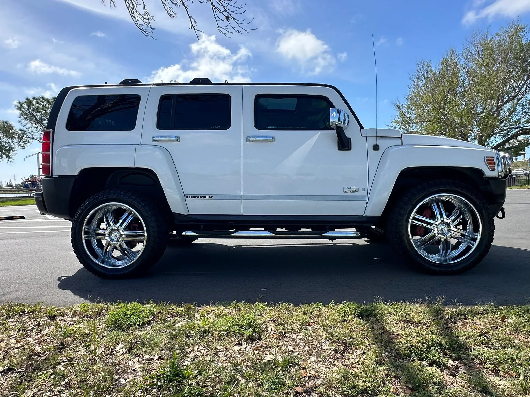 Used 2006 HUMMER H3 AWD/4WD image 5