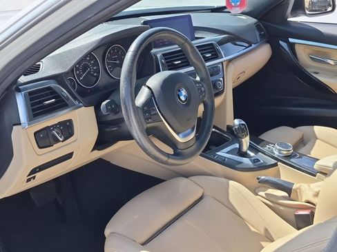 Used 2018 BMW 330e RWD image 9