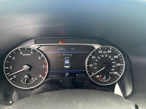 Used 2023 Nissan Altima 2.5 SR w/ SR Premium Package FWD image 9