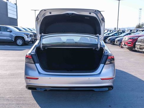 Used 2024 Honda Accord Touring image 24