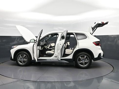 New 2026 BMW X1 xDrive28i w/ Technology Package AWD/4WD image 46