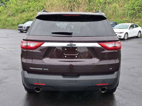 Used 2021 Chevrolet Traverse LT AWD/4WD image 5