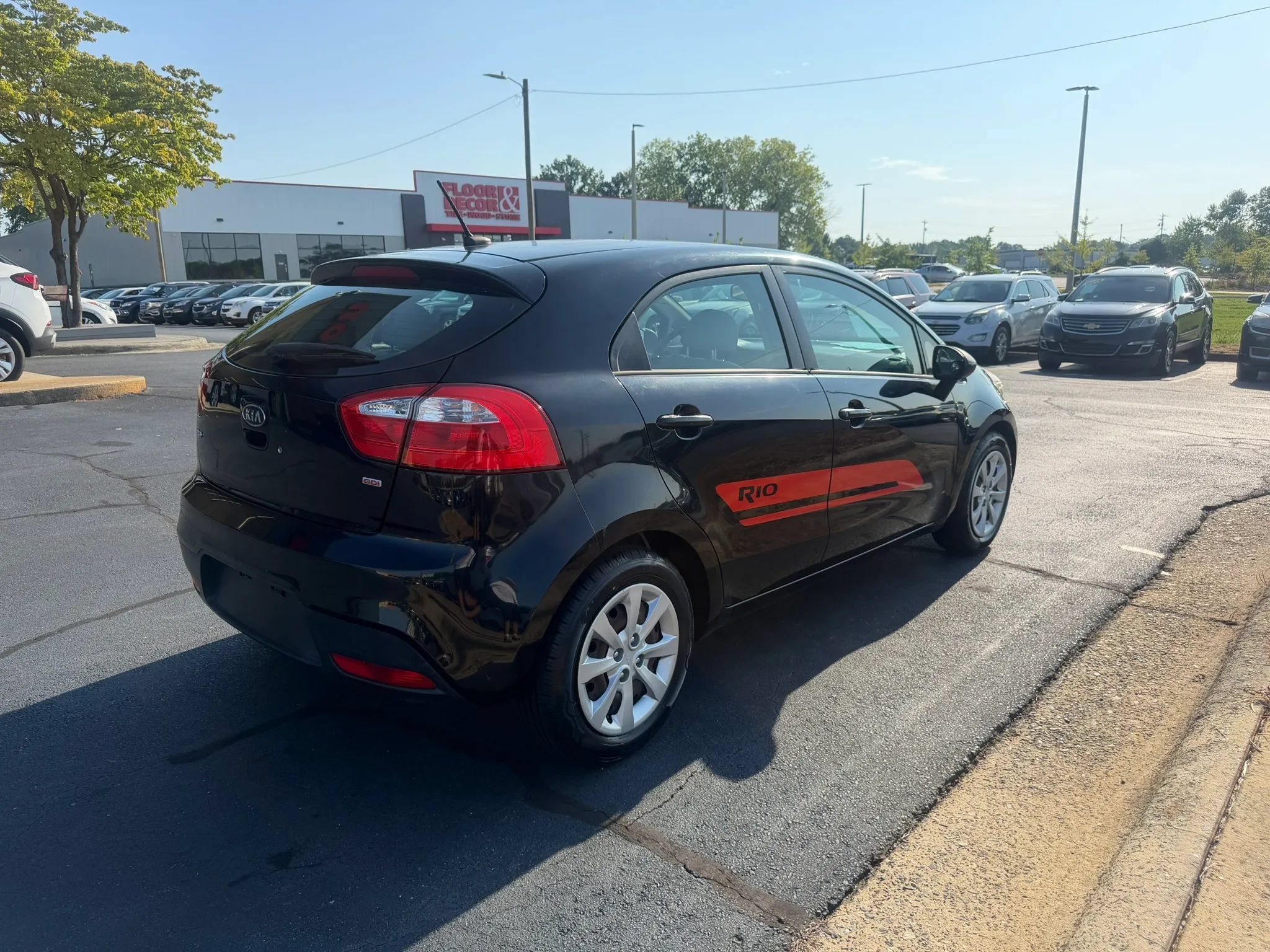 Used 2012 Kia Rio LX FWD image 7