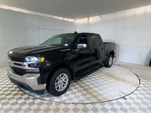 Used 2021 Chevrolet Silverado 1500 LT AWD/4WD image 20