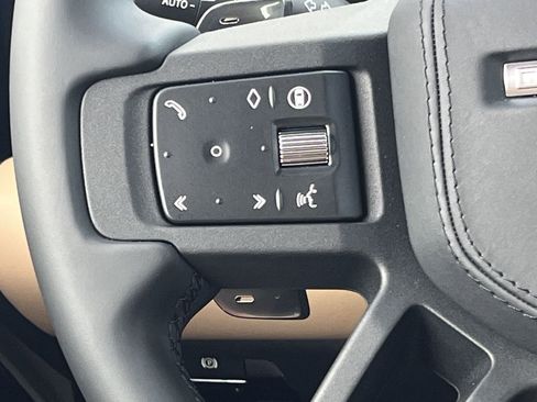 New 2025 Land Rover Defender 90 V8 image 15