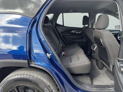 Used 2023 GMC Terrain SLE w/ Driver Convenience Package image 43