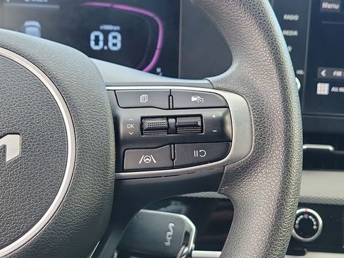 Used 2024 Kia Sportage LX image 24