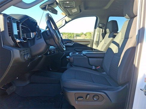 Certified 2022 Chevrolet Silverado 1500 RST image 10