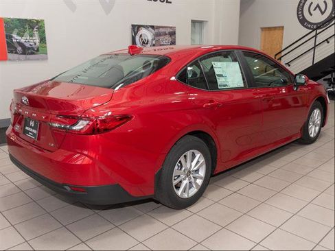 New 2026 Toyota Camry LE AWD/4WD image 19