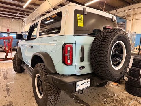 Used 2024 Ford Bronco Heritage Edition AWD/4WD image 8
