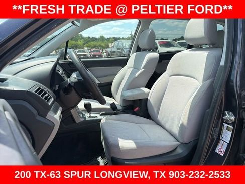 Used 2017 Subaru Forester 2.5i Premium AWD/4WD image 12
