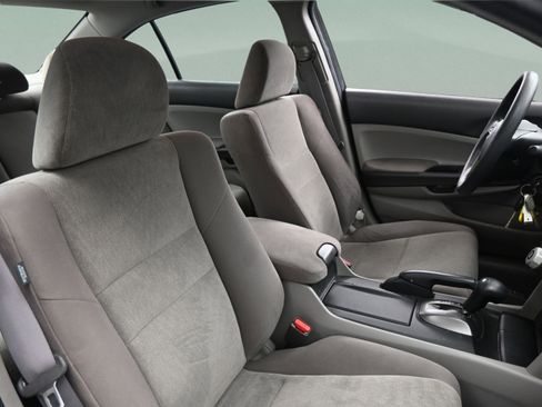 Used 2010 Honda Accord LX image 34