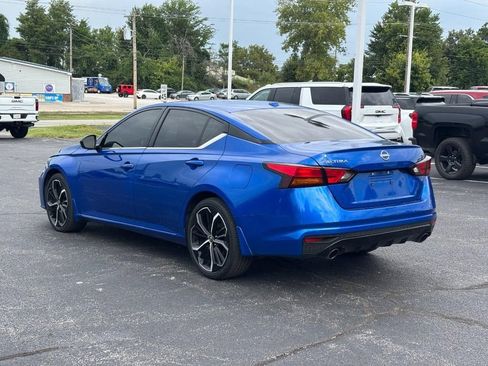 Used 2025 Nissan Altima 2.5 SR FWD image 5