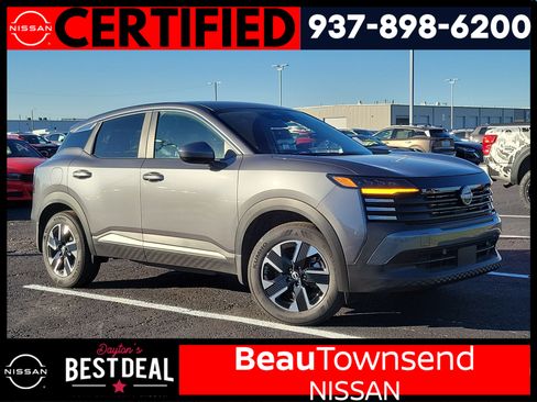 Certified 2025 Nissan Kicks SV w/ Illumination Package image 1