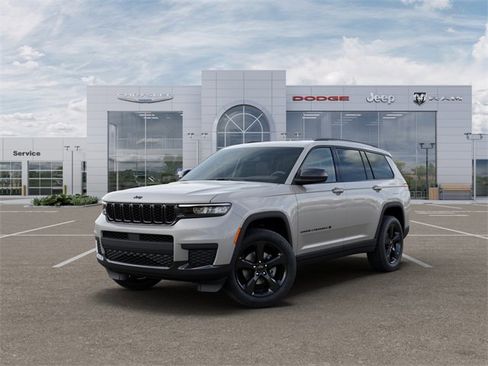 New 2025 Jeep Grand Cherokee L Altitude image 1