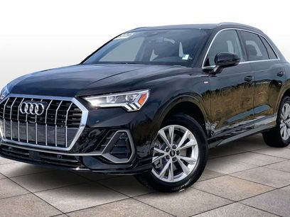 Certified 2025 Audi Q3 2.0T Premium w/ Convenience Package