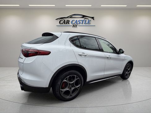Used 2022 Alfa Romeo Stelvio Ti w/ Active Assist Plus Package image 7