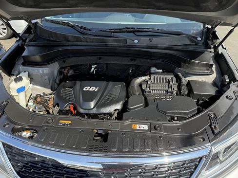 Used 2014 Kia Sorento LX AWD/4WD image 17