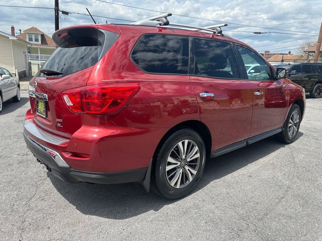 Used 2017 Nissan Pathfinder SL w/ SL Premium Package AWD/4WD image 4