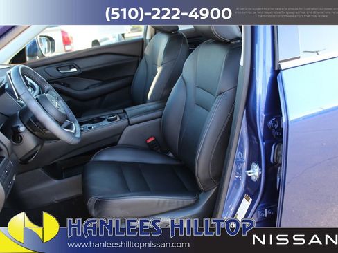 Used 2023 Nissan Rogue SL image 14