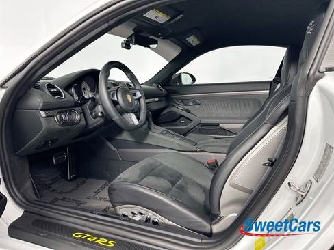 Used 2023 Porsche 718 Cayman GT4 RS w/ Weissach Package image 9