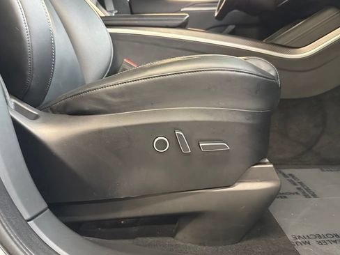 Used 2022 Tesla Model X Plaid AWD/4WD image 35