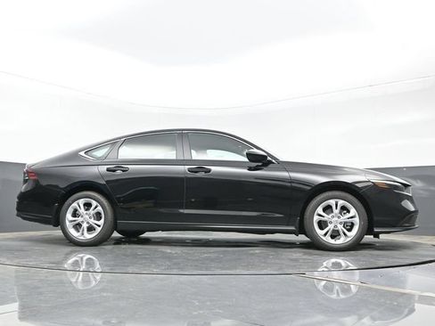 Certified 2025 Honda Accord LX image 26