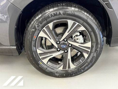 Used 2026 Subaru Crosstrek 2.5i Premium w/ Crosstrek Mirror Package AWD/4WD image 31