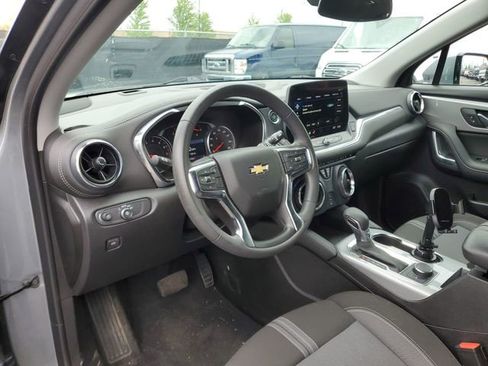 Certified 2025 Chevrolet Blazer LT FWD image 10